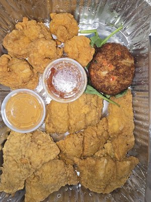 Pee-Wee's Crab Cakes on the Go of Texas by null