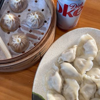 Yuanbao Jiaozi - Beef xiao long bao - Chinese Near Me - Burlingame, California Yuanbao Jiaozi - Beef xiao long bao - Chinese Near Me - Burlingame, California