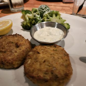 The White Chocolate Grill - Crab cakes - New American Near Me - Naperville, Illinois