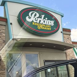 Perkins Restaurant & Bakery