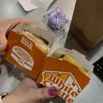White Castle - Burgers Near Me - Jean, Nevada