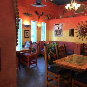 Las Palapas Resort Grill - dining area - Latin American Near Me - Saskatoon, Saskatchewan