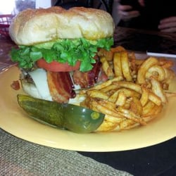 Tropical Grill - The Paradise Burger