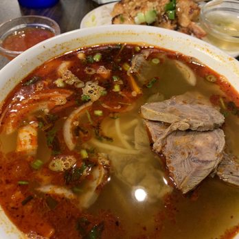 Viet Taste - Banging SOUP! Hot and Spicy! - Vietnamese Near Me - Salisbury, Maryland