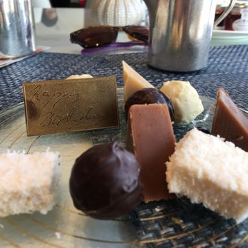 Shangri La Hotel - Hotels Near Me - London, XGL