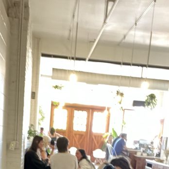 Horizon Line Coffee - Looking toward the entrance from the back table. - Coffee Roasteries Near Me - Des Moines, Iowa Horizon Line Coffee - Looking toward the entrance from the back table. - Coffee Roasteries Near Me - Des Moines, Iowa