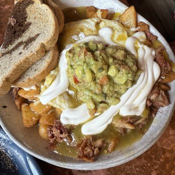 Oscar's Cafe - Green chili horseshoe with rye toast - Mexican Near Me - Springdale, Utah