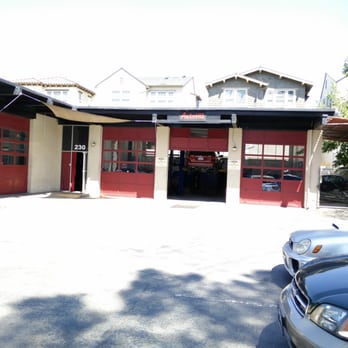 Auto Headquarter - Front of Auto HQ - Auto Repair Near Me - Mountain View, California