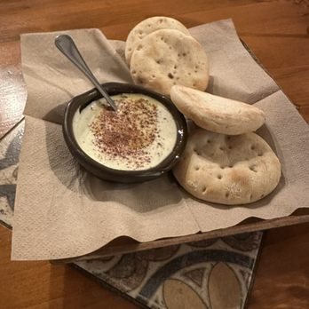 Ziryab Fusion Tapas Bar - Tapas/Small Plates Near Me - Barcelona, B