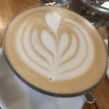 Clementine - Caramel latte - Cafes Near Me - Winnipeg, Manitoba Clementine - Caramel latte - Cafes Near Me - Winnipeg, Manitoba
