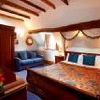 Colton House - Pauls Room - Bed & Breakfast Near Me - Rugeley, STS Colton House - Pauls Room - Bed & Breakfast Near Me - Rugeley, STS