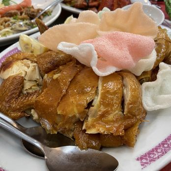 Wing Hing Seafood Restaurant - Seafood Near Me - Brooklyn, New York