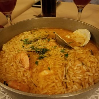 Campozino - Seafood in rice Portuguese style... fantastic - Portuguese Near Me - South River, New Jersey