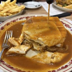Santa Francesinha - Vegan francesinha