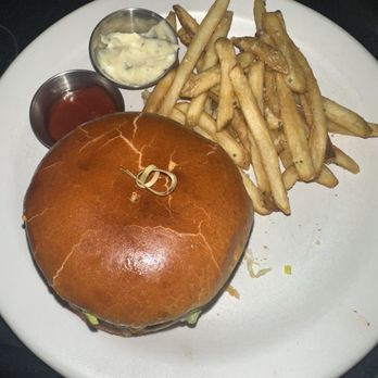 The Henry - The All-American Burger* so good! - New American Near Me - Nashville, Tennessee The Henry - The All-American Burger* so good! - New American Near Me - Nashville, Tennessee