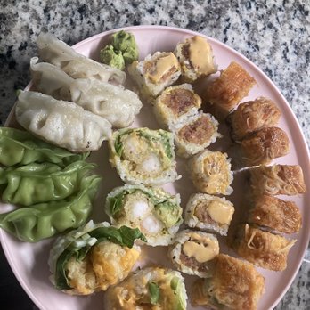 Liki Sushi Asian Bistro - Sushi Bars Near Me - Avon, Connecticut