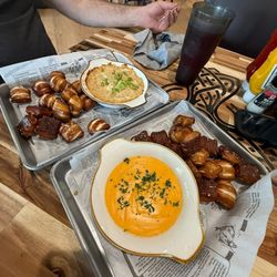 Fitzgerald’s - Dips!