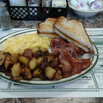 Mae's Place - Full breakfast with corned beef hash - Breakfast & Brunch Near Me - North Kingstown, Rhode Island Mae's Place - Full breakfast with corned beef hash - Breakfast & Brunch Near Me - North Kingstown, Rhode Island