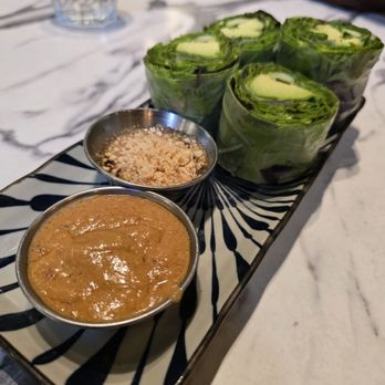 Kin Long Beach - Avocado Rolls - Thai Near Me - Long Beach, California Kin Long Beach - Avocado Rolls - Thai Near Me - Long Beach, California