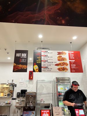 Dave’s Hot Chicken by null