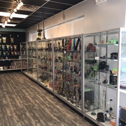 IFOG Cigars & Gifts - Glass pipes wide selection!