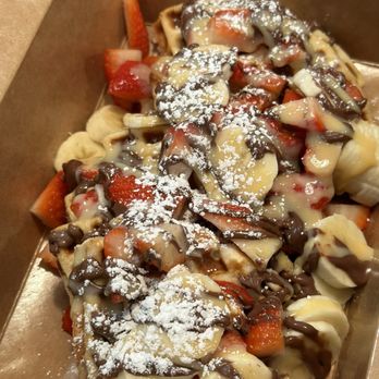 Passion Cafe & Juice Bar - Nutella Waffle - Cafes Near Me - Brooklyn, New York Passion Cafe & Juice Bar - Nutella Waffle - Cafes Near Me - Brooklyn, New York