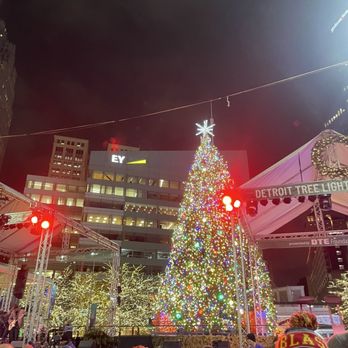 Campus Martius Park - The tree - Parks Near Me - Detroit, Michigan Campus Martius Park - The tree - Parks Near Me - Detroit, Michigan