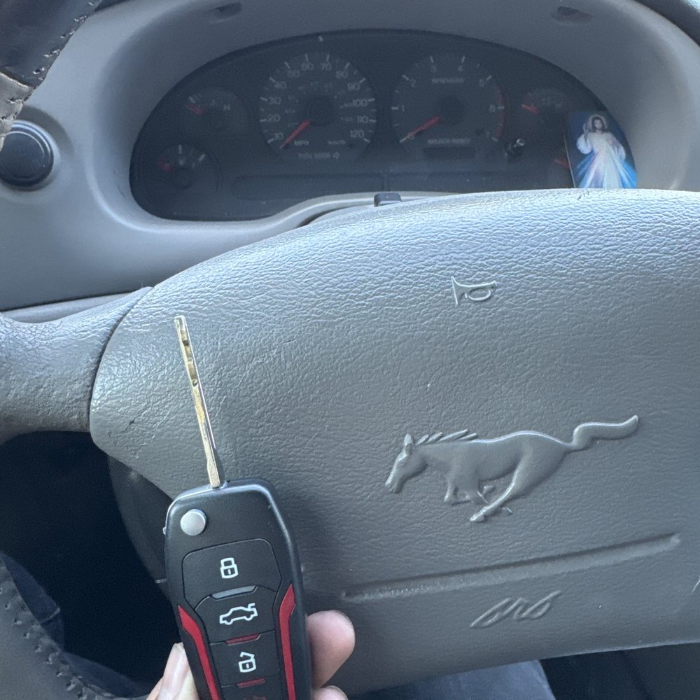 Clone Key Auto - Amazon key fob - Keys & Locksmiths Near Me Clone Key Auto - Amazon key fob - Keys & Locksmiths Near Me