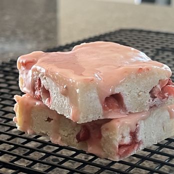 Sweet Indulgence - Strawberry/Lemon Blondie w/a strawberry/lemon glaze - Bakeries Near Me Sweet Indulgence - Strawberry/Lemon Blondie w/a strawberry/lemon glaze - Bakeries Near Me