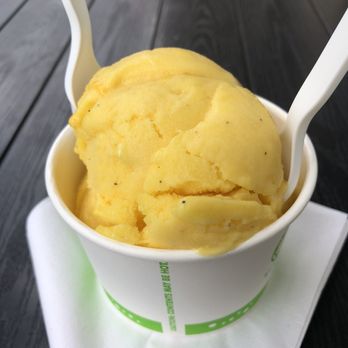 Maui Sweet Shoppe - Lilikoi sorbet - Ice Cream & Frozen Yogurt Near Me - Kihei, Hawaii Maui Sweet Shoppe - Lilikoi sorbet - Ice Cream & Frozen Yogurt Near Me - Kihei, Hawaii