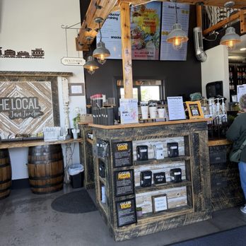 Coffee At The Crossing - Coffee & Tea Near Me - McCordsville, Indiana