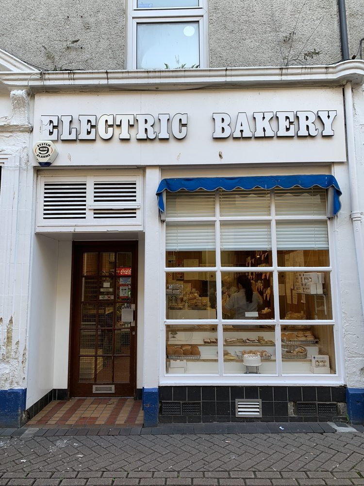 ELECTRIC BAKERY Updated September 2024 18 Photos 100 Main Street