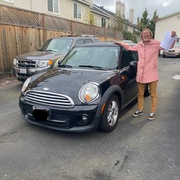 2011 Mini Cooper (used) 2011 Mini Cooper (used)