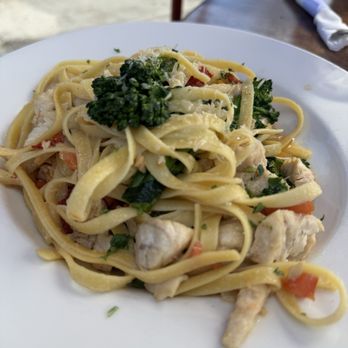 The Crab Pot - Can't remember which pasta this was but it was gooooood - Seafood Near Me - Long Beach, California