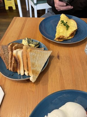 CAFE ROSE & BISTRO - Updated October 2026 - 26 Photos - 40 Roches ...