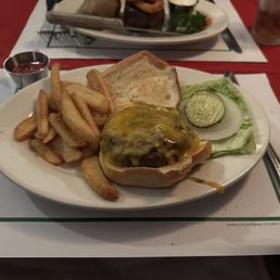 Cheeseburger and steak fries Cheeseburger and steak fries