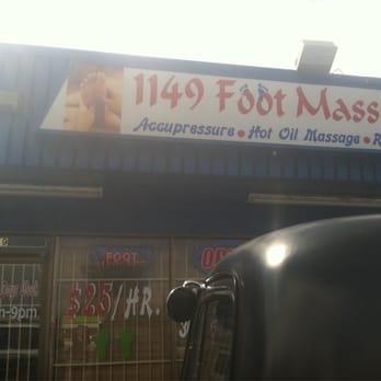 1149 Foot Massage - Massage Therapy Near Me - Denver, Colorado 1149 Foot Massage - Massage Therapy Near Me - Denver, Colorado