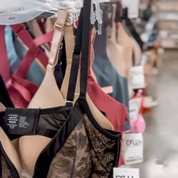 Discount Fashion Warehouse