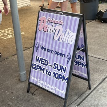 Swissvale Dari Delite - Summer Hours - Ice Cream & Frozen Yogurt Near Me - Swissvale, Pennsylvania