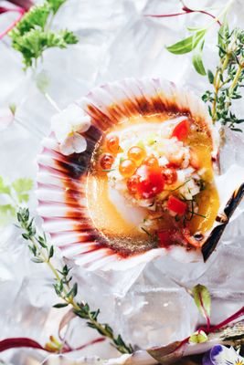 Tsukiyo sushi by null