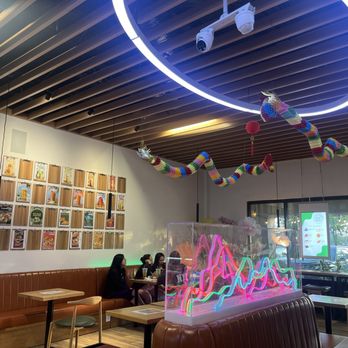 R&B Tea - Nitro - Inside - Bubble Tea Near Me - Milpitas, California
