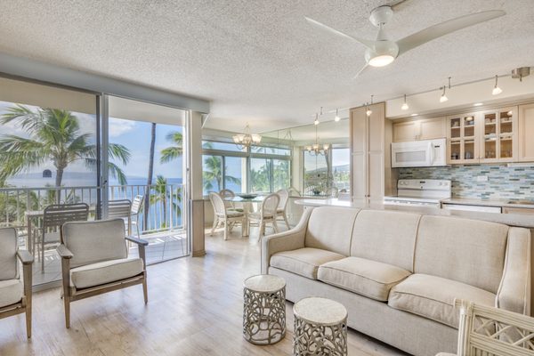 The Hale Pau Hana by null