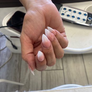 Jen's Nails & Spa - Wedding nails - Nail Salons Near Me - Whittier, California Jen's Nails & Spa - Wedding nails - Nail Salons Near Me - Whittier, California
