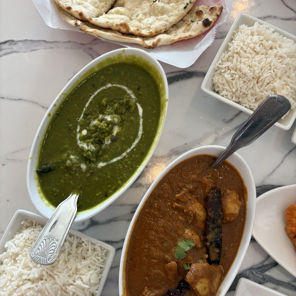 Red Chillez Indian - Saag Dal, Chicken Chettinadu, Garlic Naan - Indian Near Me - Ankeny, Iowa Red Chillez Indian - Saag Dal, Chicken Chettinadu, Garlic Naan - Indian Near Me - Ankeny, Iowa