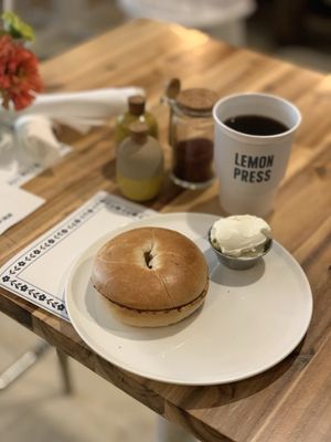 Lemon Press l Restaurant, Catering & Private Event Space by null