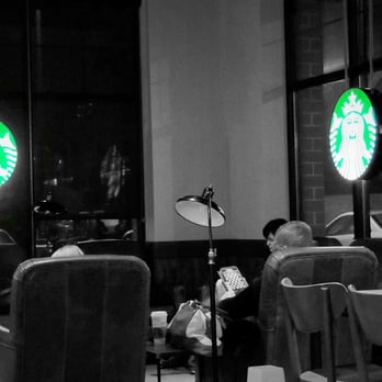 Starbucks - Coffee & Tea Near Me - Geneva, Illinois
