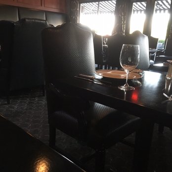 Stakeout Dining Room & Lounge - Inside elegance. - Lounges Near Me - Stouffville, Ontario Stakeout Dining Room & Lounge - Inside elegance. - Lounges Near Me - Stouffville, Ontario