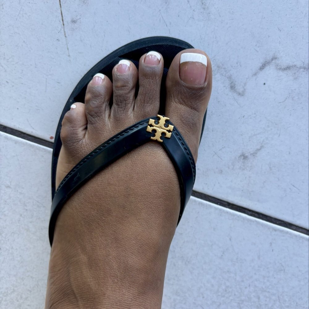 Dv Nail Salon - Pedicure with French Tips - Nail Salons Near Me - Phoenix, Arizona Dv Nail Salon - Pedicure with French Tips - Nail Salons Near Me - Phoenix, Arizona