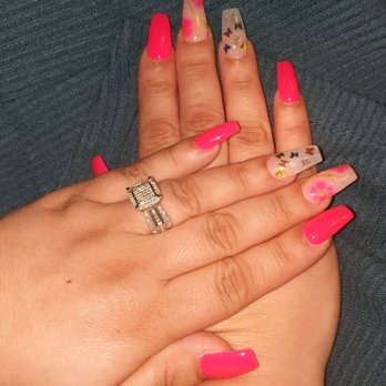 Sassy Nail Day Spa - I am very satisfied again Maria went up and beyond what I asked for, I love that she decided to add the flowers. thank you again. - Nail Salons Near Me - Newark, California Sassy Nail Day Spa - I am very satisfied again Maria went up and beyond what I asked for, I love that she decided to add the flowers. thank you again. - Nail Salons Near Me - Newark, California