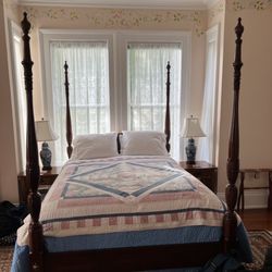 Blair House Inn - Four poster queen bed in Angela's suite. It is covered with a quilt but also has a thick blanket. Nice to have on chilly Mendocino nights.